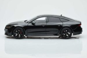 Audi RS7 C8 Sportback Tmavý Kengfai 1:18 VAKF-0331 Živica – obrázok 4 z 7