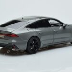 Audi RS7 C8 Sportback Šedý Kengfai 1:18 VAKF 0333 Živica - image 3 of 7