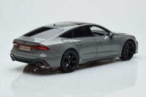 Audi RS7 C8 Sportback Šedý Kengfai 1:18 VAKF-0333 Živica – obrázok 3 z 7