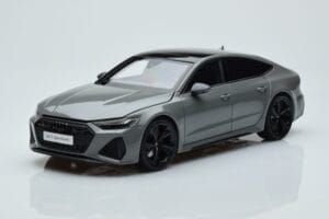 Audi RS7 C8 Sportback Šedý Kengfai 1:18 VAKF 0333 Živica