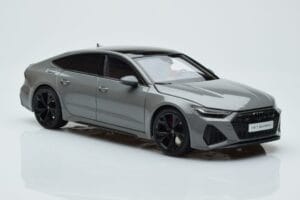 Audi RS7 C8 Sportback Šedý Kengfai 1:18 VAKF-0333 Živica – obrázok 5 z 7
