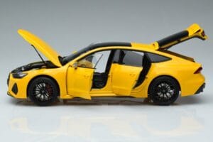 Audi RS7 C8 Sportback Žltý Vossen Rims Limitovaná Edícia Kengfai 1:18 VAKF-0335 Kov – obrázok 4 z 8