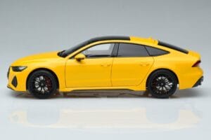 Audi RS7 C8 Sportback Žltý Vossen Rims Limitovaná Edícia Kengfai 1:18 VAKF-0335 Kov – obrázok 5 z 8