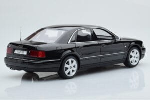 Audi S8 D2 Čierny Otto 1:18 OT082 Živica – obrázok 2 z 6