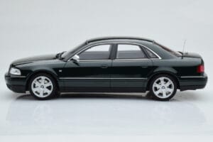 Audi S8 D2 Zelený Otto 1:18 OT916 Živica – obrázok 3 z 6