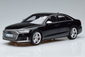 Audi S8 D5 Mythos Čierny Asia Edition GT Spirit 1:18 CLDC019 Živica
