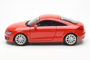 Audi TT 8J Červený Metalíza Minichamps 1:18 100015021 Kov – obrázok 4 z 8