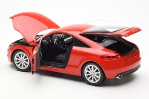 Audi TT 8J Červený Metalíza Minichamps 1:18 100015021 Kov – obrázok 5 z 8