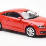 Audi TT 8J Červený Metalíza Minichamps 1:18 - image 6 of 8