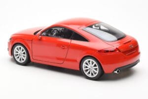 Audi TT 8J Červený Metalíza Minichamps 1:18 100015021 Kov – obrázok 7 z 8
