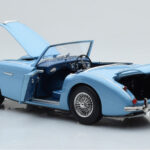 Austin-Healey 3000 Mk1 BN7 Modrý Kyosho 1:18 - image 3 of 8