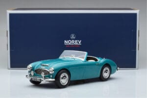 Austin-Healey 3000 Mk1 Roadster Norev 1:18 182600 Kov – obrázok 6 z 6