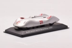 Auto Union Stromlinie #31 AVUS 1937 Strieborný Minichamps 1:43 5030900503 Kov – obrázok 2 z 4