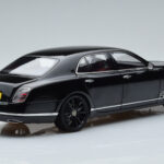 Bentley Mulsanne W.O. Edition By Mulliner Čierny Almost Real 1:18 - image 3 of 11