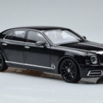 Bentley Mulsanne W.O. Edition By Mulliner Čierny Almost Real 1:18 - image 6 of 11