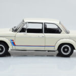 BMW 2002 Turbo Biely Kyosho 1:18 - image 5 of 8