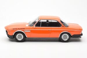 BMW 3.0 CS E9 Alpina B2 Inka Oranžový Otto 1:18 OT214 Živica – obrázok 3 z 6