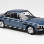 BMW 3.0 CSi E9 Modrý Metalíza AUTOart 1:18 - image 6 of 8