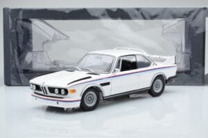 BMW 3.0 CSL E9 Biely Dealer Edition Minichamps 1:18 80435A5D020 Kov – obrázok 7 z 7