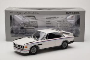BMW 3.0 CSL E9 Biely Heritage Edition Minichamps 1:18 80432411550 Kov – obrázok 8 z 8