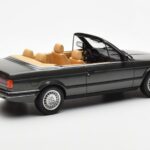 BMW 325i E30 Kabriolet Achat Zelený Otto 1:18 - image 2 of 6