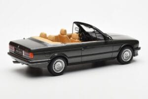 BMW 325i E30 Kabriolet Achat Zelený Otto 1:18 OT572 Živica – obrázok 2 z 6