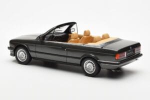 BMW 325i E30 Kabriolet Achat Zelený Otto 1:18 OT572 Živica – obrázok 5 z 6
