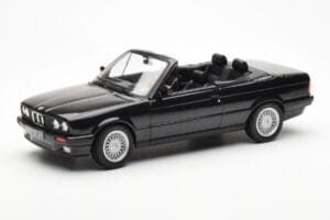 BMW 325i E30 Kabriolet Čierny Metalíza Norev 1:18 183211