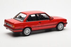 BMW 325i E30 Červený Norev 1:18 183202 Kov – obrázok 2 z 6