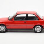 BMW 325i E30 Červený Norev 1:18 - image 3 of 6