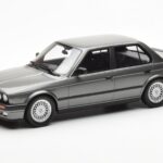 BMW 325i E30 Sedan Dolphin Šedý Otto 1:18