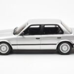 BMW 325i E30 Strieborný Otto 1:18 OT912 - image 3 of 6