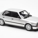 BMW 325i E30 Strieborný Otto 1:18 OT912 - image 4 of 6