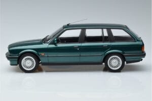 BMW 325i E30 Touring Zelený Metalíza Norev 1:18 183219 Kov – obrázok 3 z 6