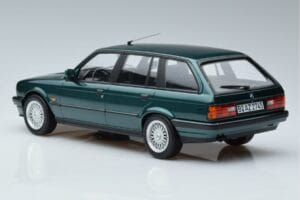 BMW 325i E30 Touring Zelený Metalíza Norev 1:18 183219 Kov – obrázok 5 z 6