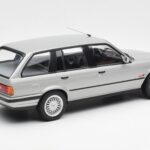 BMW 325i E30 Touring Strieborný Norev 1:18 183216 - image 2 of 6