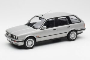 BMW 325i E30 Touring Strieborný Norev 1:18 183216