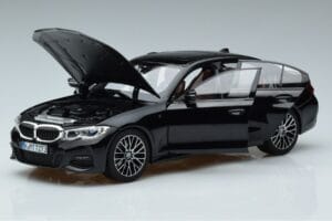 BMW 330i G20 Čierny Metalíza Norev 1:18 183277 Kov – obrázok 2 z 7