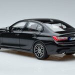 BMW 330i G20 Čierny Metalíza Norev 1:18 183277 Kov - image 6 of 7