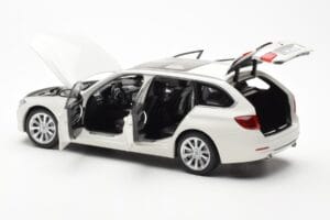 BMW 335i F31 Touring Alpine Biely Paragon 1:18 80432244242 Kov – obrázok 5 z 8