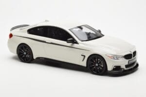 BMW 435i F32 M Performance Package Biely GT Spirit 1:18 GT710 Živica – obrázok 4 z 6
