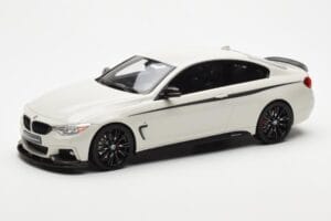 BMW 435i F32 M Performance Package Biely GT Spirit 1:18 GT710