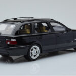 BMW 540 E39 Touring M Package Čierny Otto 1:18 - image 2 of 6