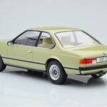 BMW 628 CSi E24 Svetlo Zelený MCG 1:18 - image 4 of 5