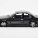 BMW 635 CSi E24 Diamant Čierny Metalíza AUTOart 1:18 - image 4 of 8