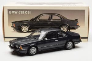 BMW 635 CSi E24 Diamant Čierny Metalíza AUTOart 1:18 70521 Kov – obrázok 8 z 8