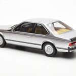 BMW 635 CSi E24 Strieborný Otto 1:18 - image 5 of 6