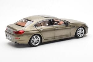 BMW 650i F06 Gran Coupe Frozen Bronzový Metallic Paragon 1:18 80432218742 Kov – obrázok 3 z 8