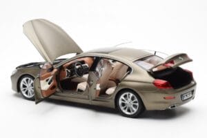 BMW 650i F06 Gran Coupe Frozen Bronzový Metallic Paragon 1:18 80432218742 Kov – obrázok 5 z 8