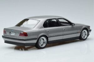 BMW 7 Series E38 750iL Otto 1:18 OT952 Živica – obrázok 2 z 6